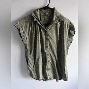 Eddie Bauer Green Casual Button Down Shirt